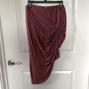 Snitched Midi skirt